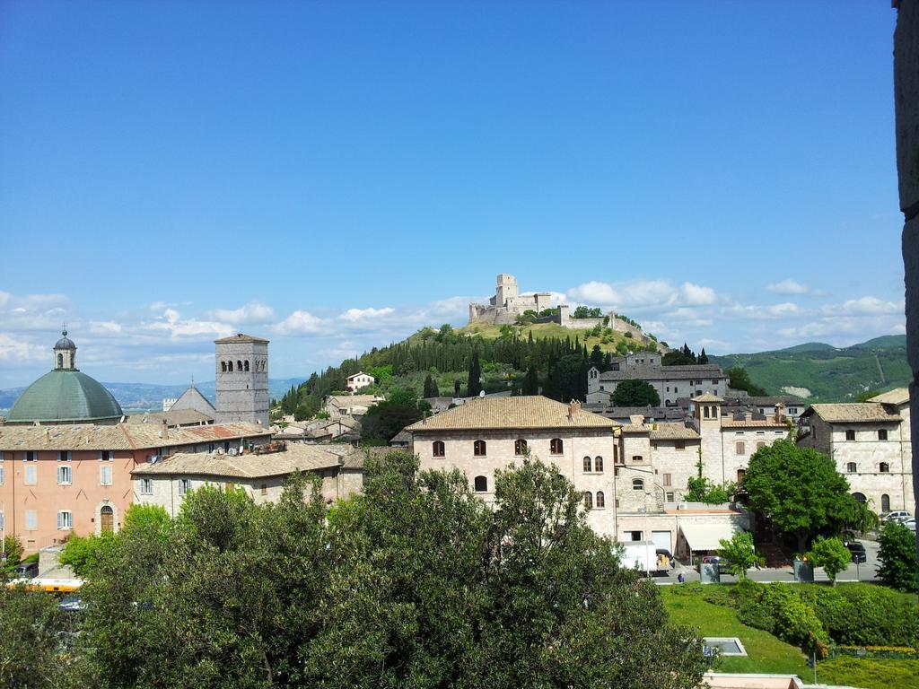 La Corte Degli Angeli Locazioni Turistiche Assisi Exterior photo