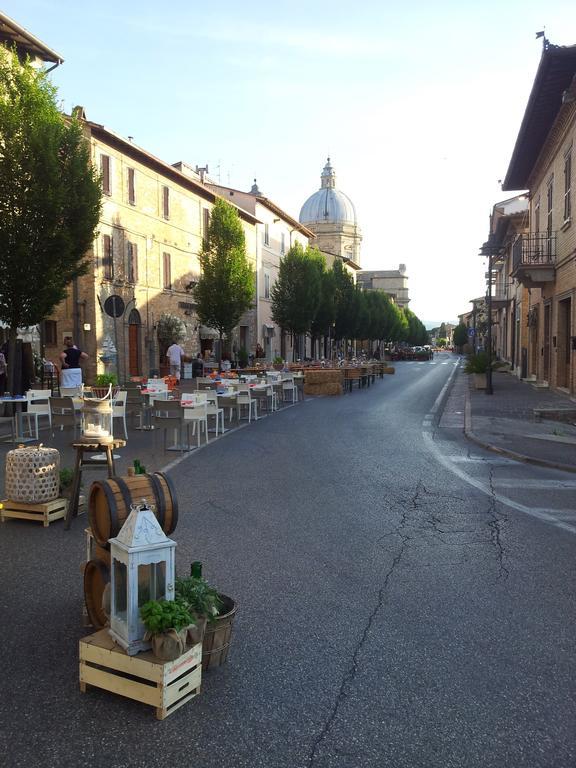 La Corte Degli Angeli Locazioni Turistiche Assisi Exterior photo